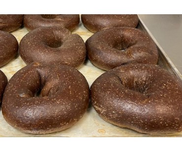 Low Carb NY Style Pumpernickel Bagels 3 pack - Fresh Baked